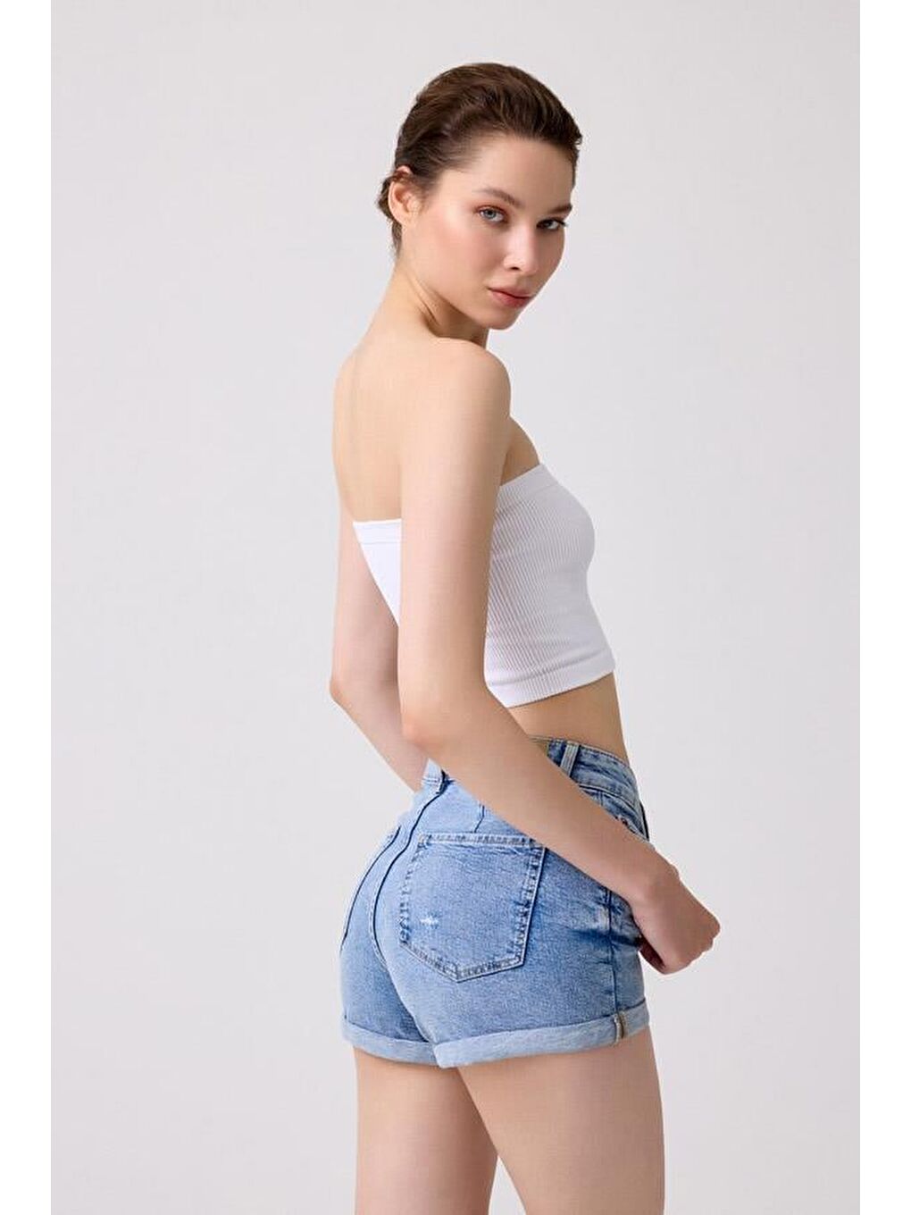 Premium - Kadın Beyaz Seamless Straplez Crop Top Büstiyer-3