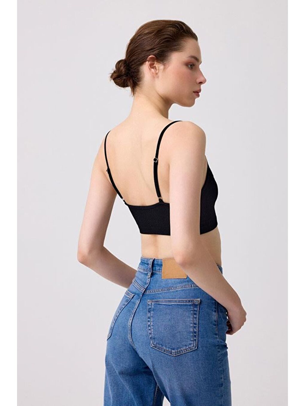 Premium - Kadın Siyah Seamless İp Askılı Crop Top Büstiyer-2