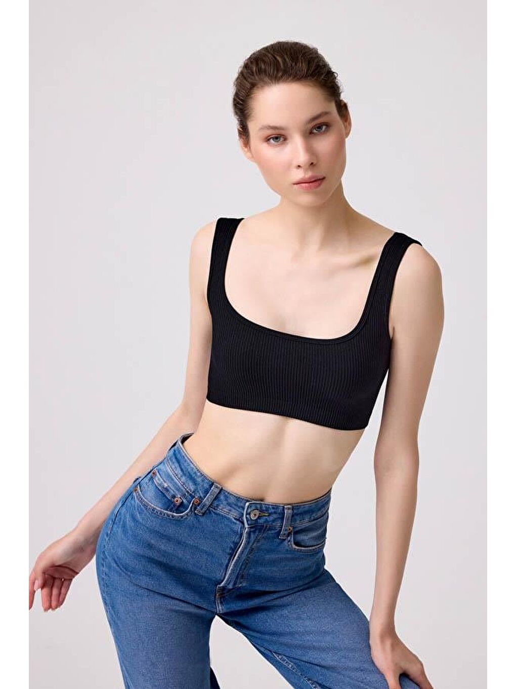 Premium - Kadın Siyah Seamless Kare Yaka Crop Top Büstiyer-4