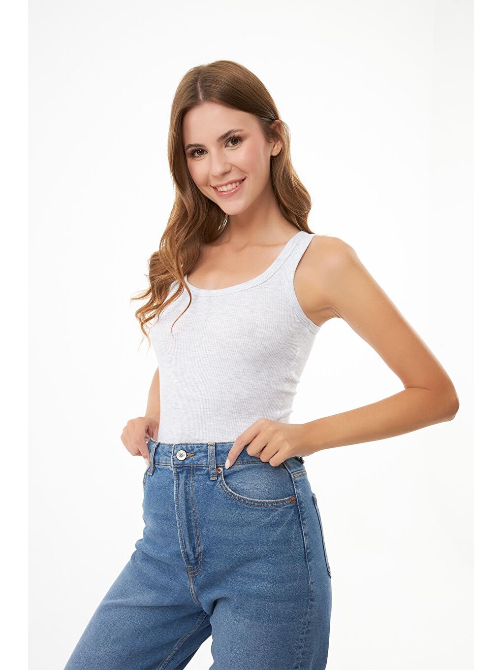 Gri Pamuklu Kalın Askılı Fitilli Kadın Atlet-6