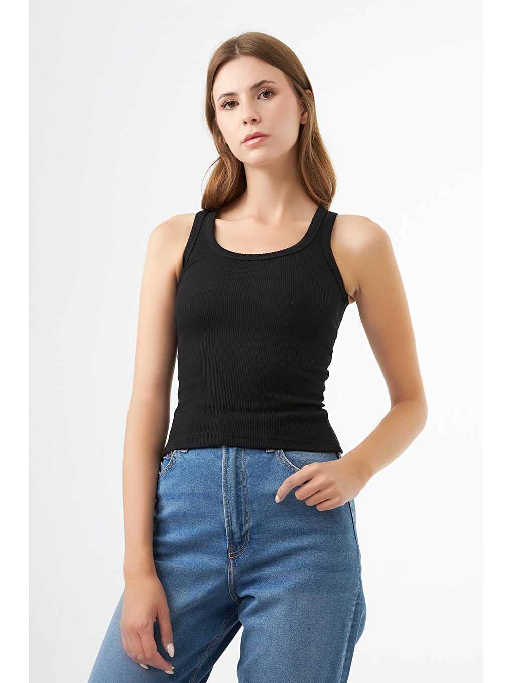 Siyah Pamuklu Kalın Askılı Fitilli Kadın Atlet