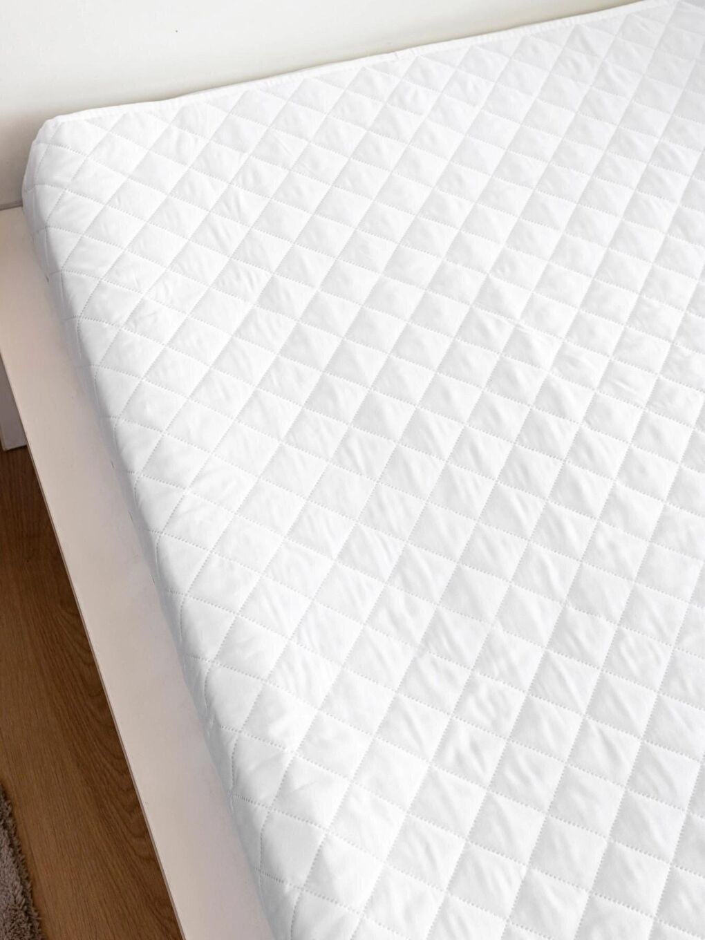 Beyaz Mattress Protecto Lastikli Sıvı Geçirmez Yatak Alezi 100x200-2