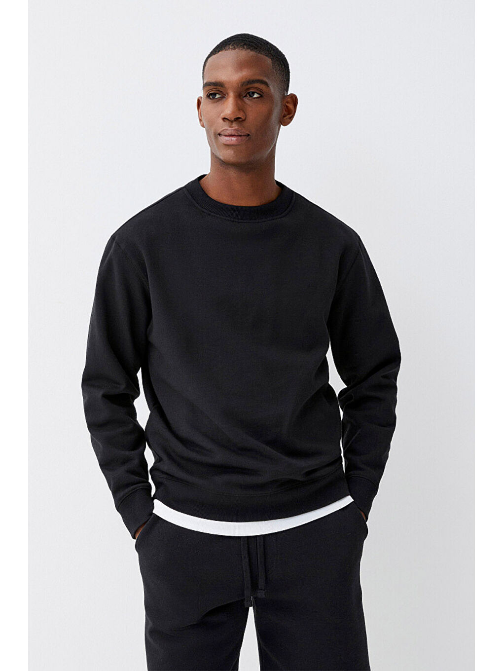 Siyah Erkek Bisiklet Yaka Standart Kalıp 3 İplik İçi Polarlı Kalın Büyük Beden Sweatshirt SPR25SW36-1