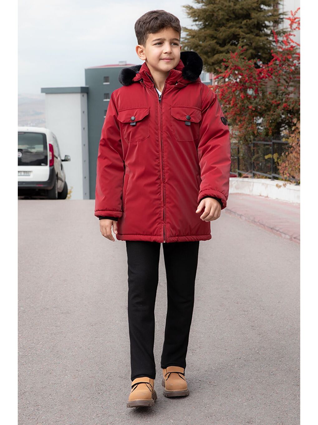 Bordo Çıtçıtlı Göğüs Cepli İçi Kürklü Erkek Çocuk Kapüşonlu Mont 21350-1