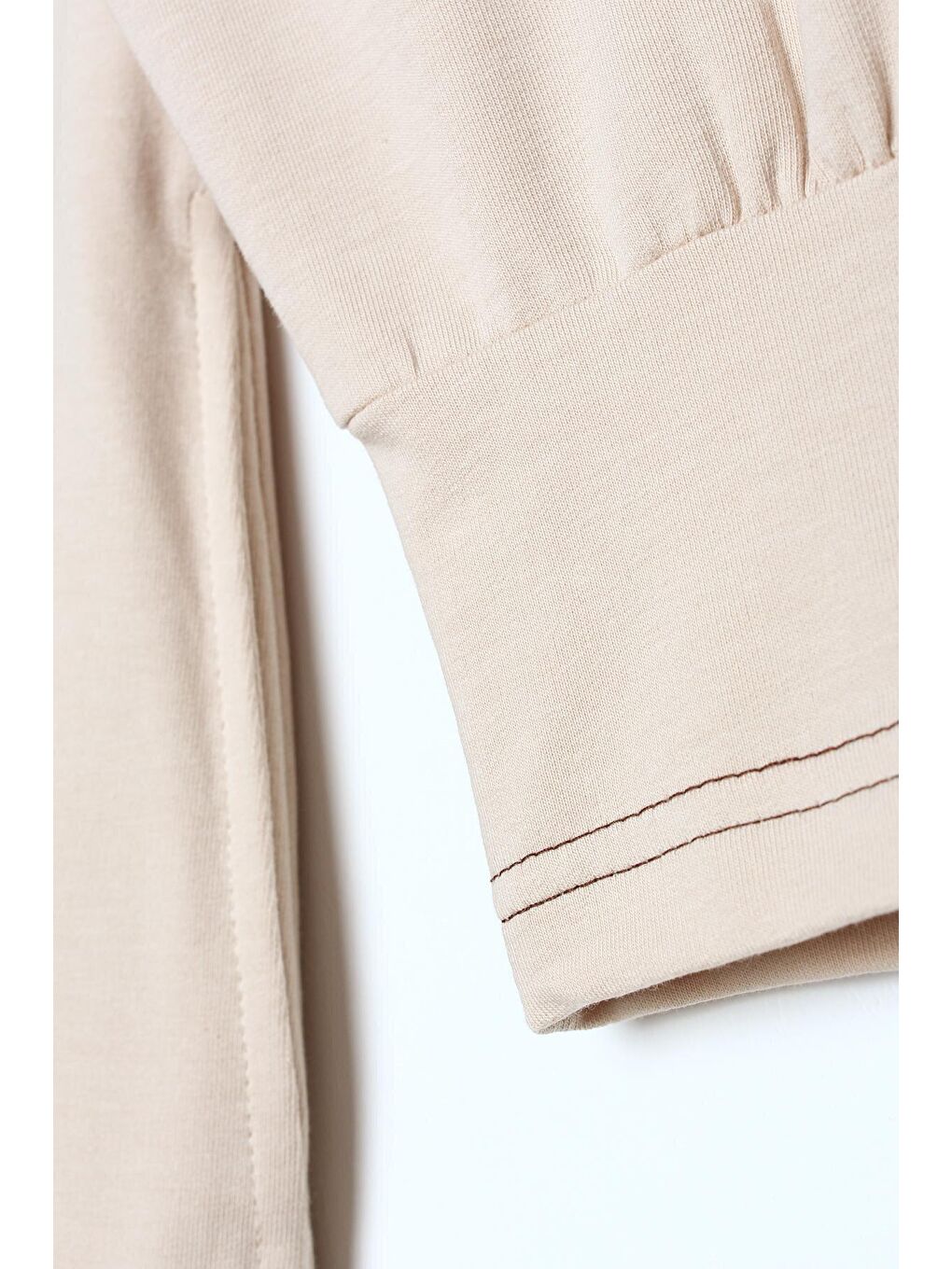 Bej Pamuklu Arkası Cepli Hakim Yaka Fermuarlı Örme Ferace-4