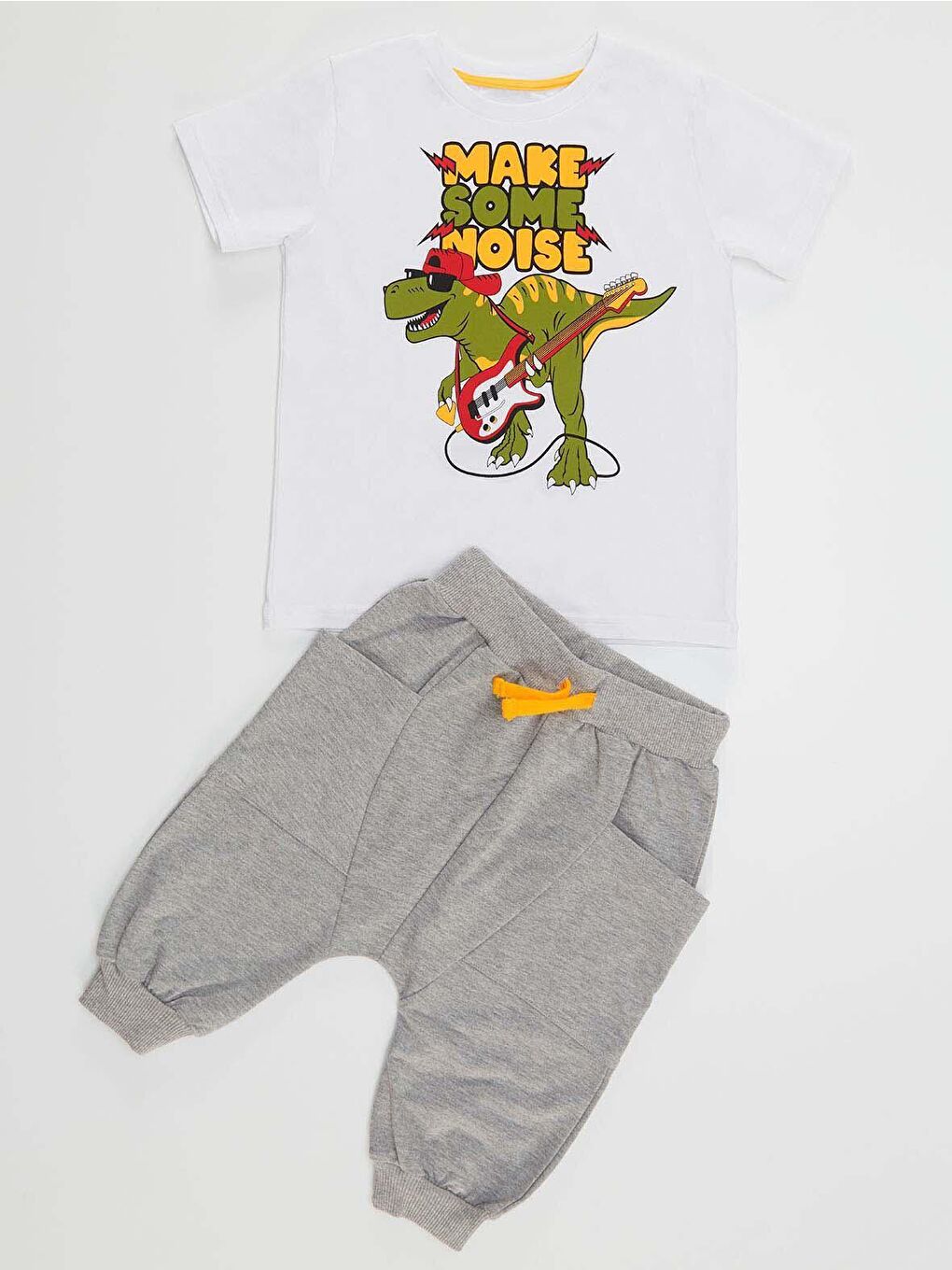 Denokids Karışık Noise Erkek Çocuk T-shirt Kapri Şort Takım - 2