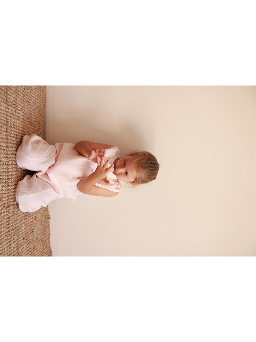 Fularlı Pembe Çizgili Çapraz Şerit Detaylı Müslin Takım-6