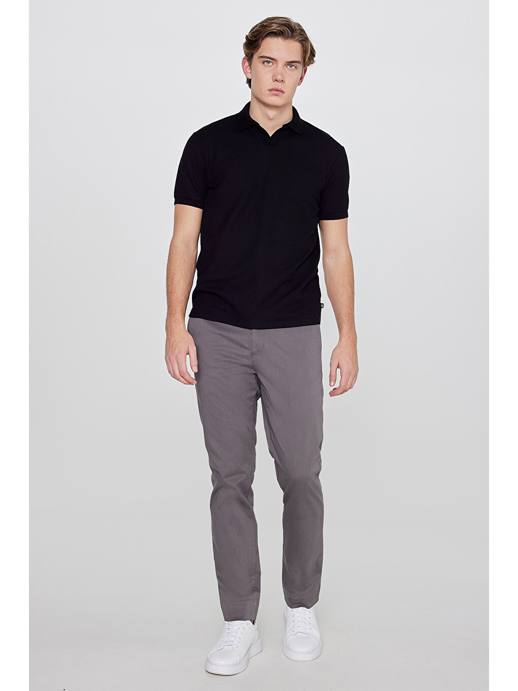 Siyah Regular Fit Normal Kesim Polo Yaka Tişört-2