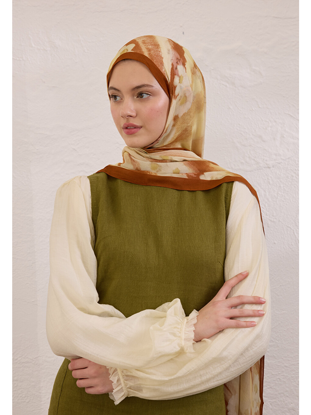 Kahverengi Soft Daısy Desen Rami Şal Kiremit-3