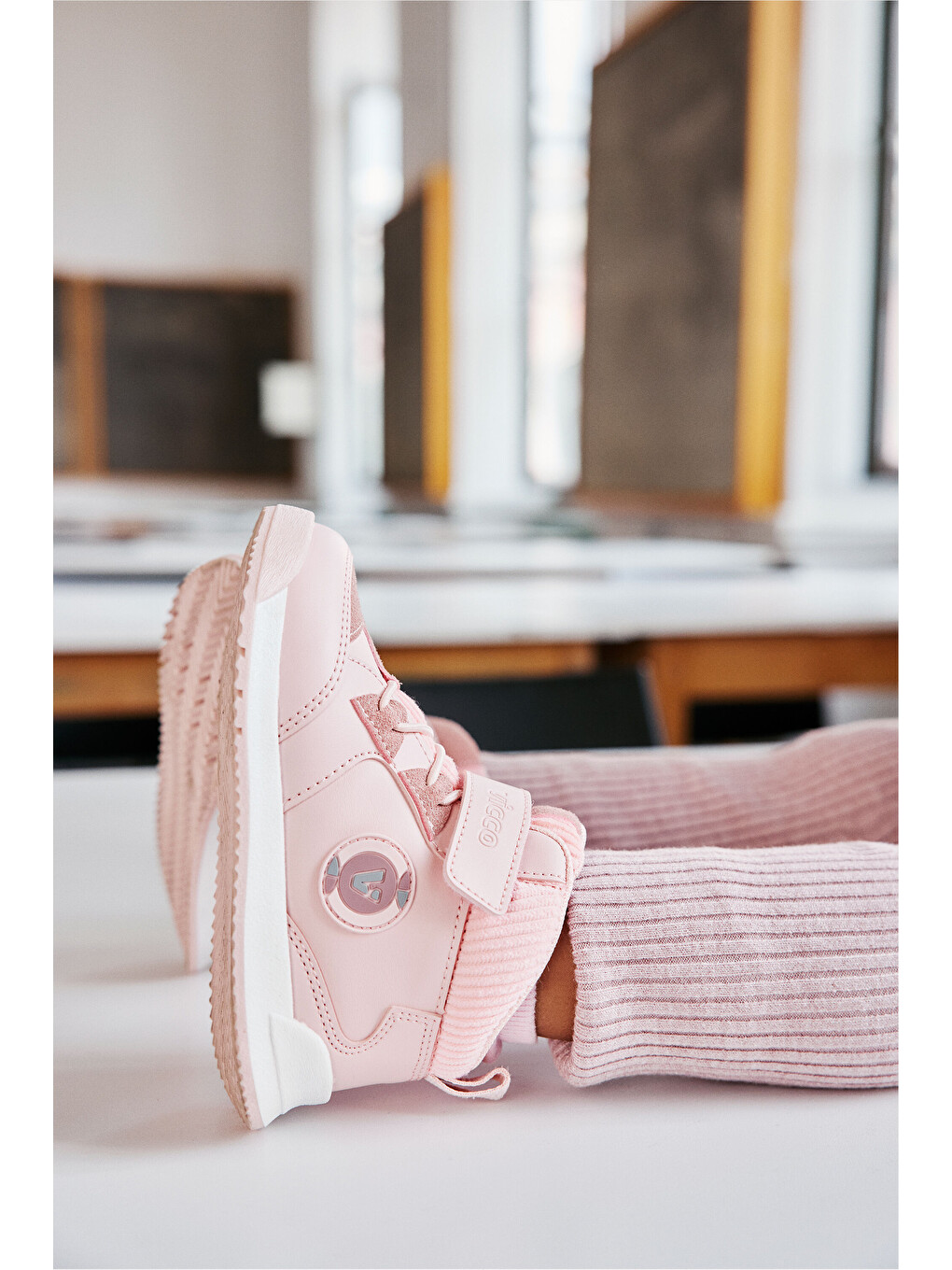 Pembe Hippi Basic Kız Okul Öncesi Pudra Bot-1