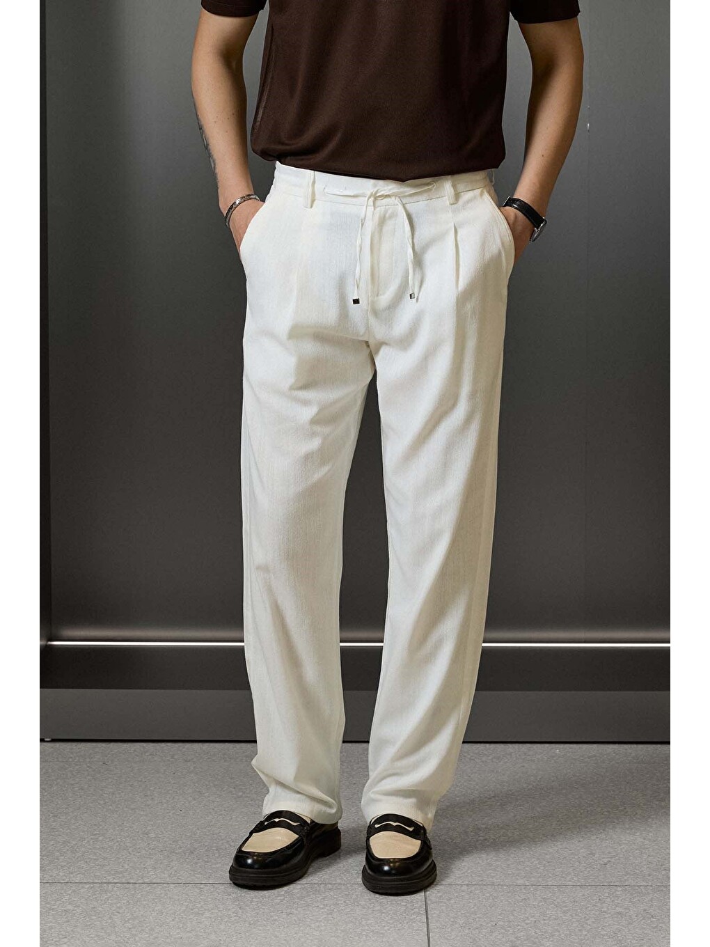 Erkek Relaxed Fit Bağcıklı Rahat Kalıp Pantolon Beyaz-2