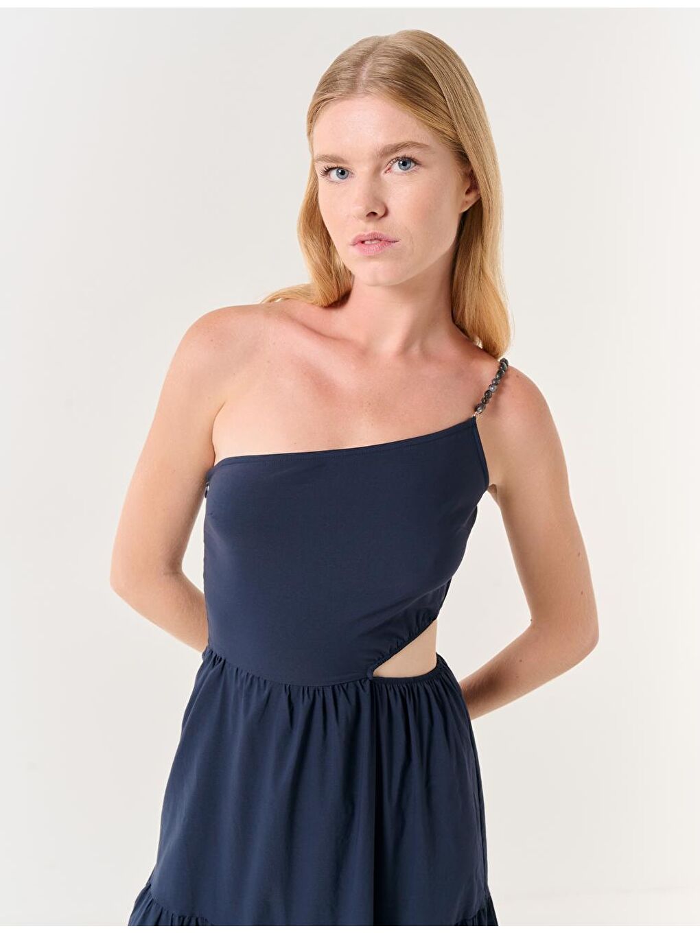 Lacivert Tek Omuzlu Asimetrik Midi Elbise-1