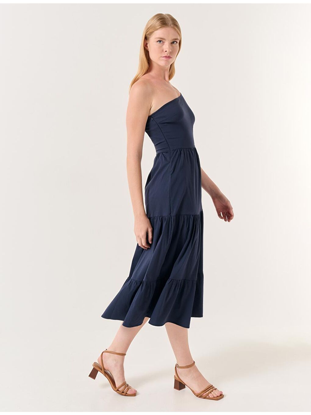 Lacivert Tek Omuzlu Asimetrik Midi Elbise-5