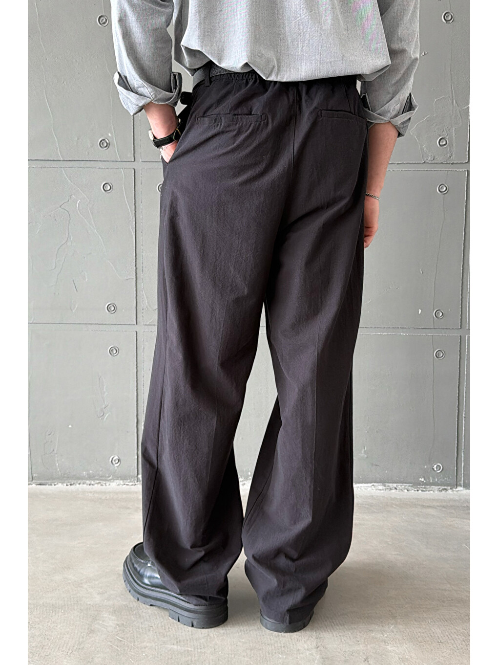 Siyah Erkek Baggy Fit Gabardin Kumaş Pantolon-4