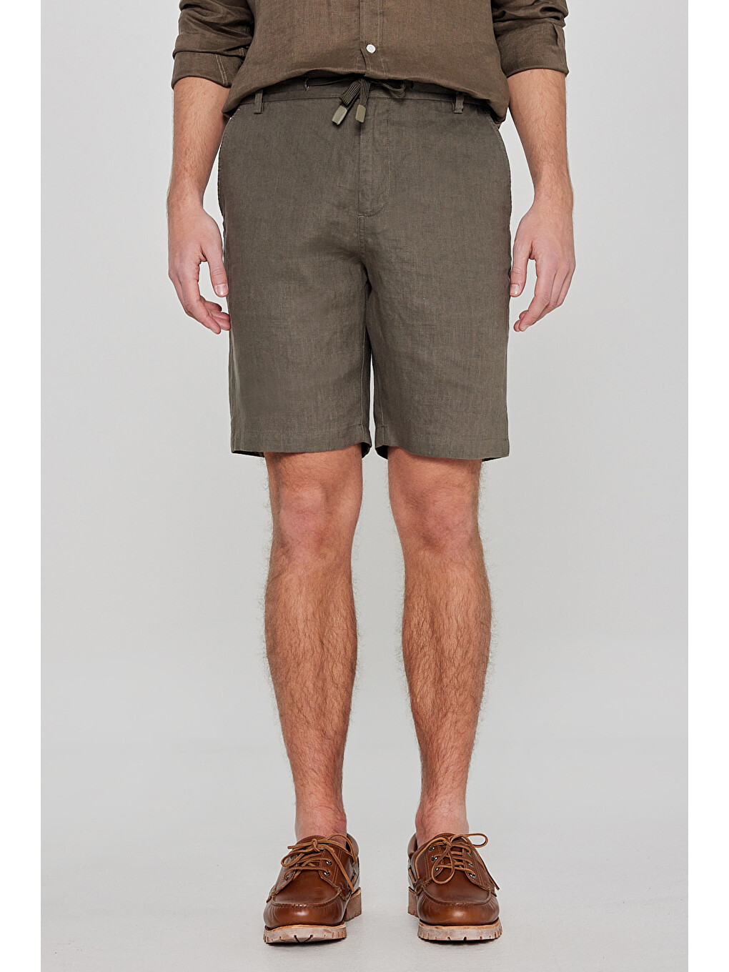 Yeşil %100 Keten Regular Fit Normal Kesim Cepli Şort-2