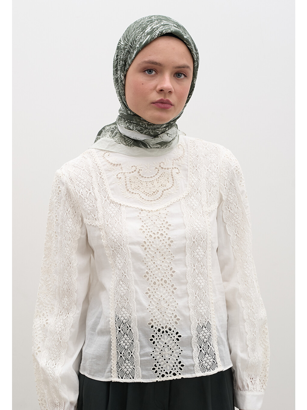 Secret Elegance Desen Pamuklu Viskon Eşarp Koyu Yeşil-3