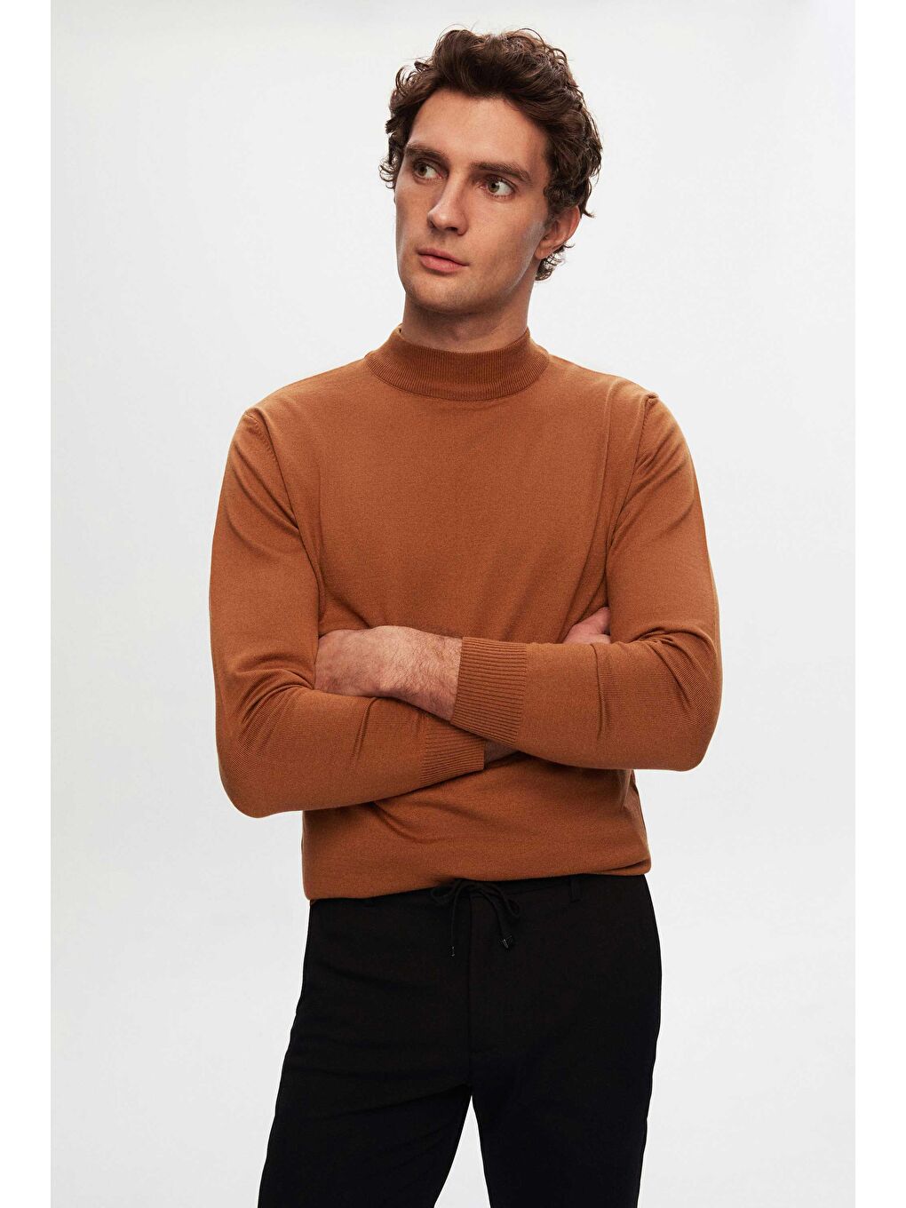 Kahverengi Regular Fit Camel Pamuk Karışımlı Yarım Balıkçı Triko Kazak-1