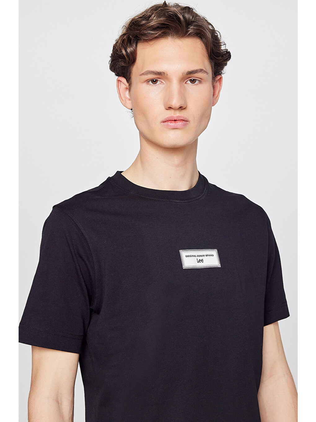Siyah %100 Pamuk Nefes Alan Kumaş Regular Fit Logo Detaylı Tişört-3