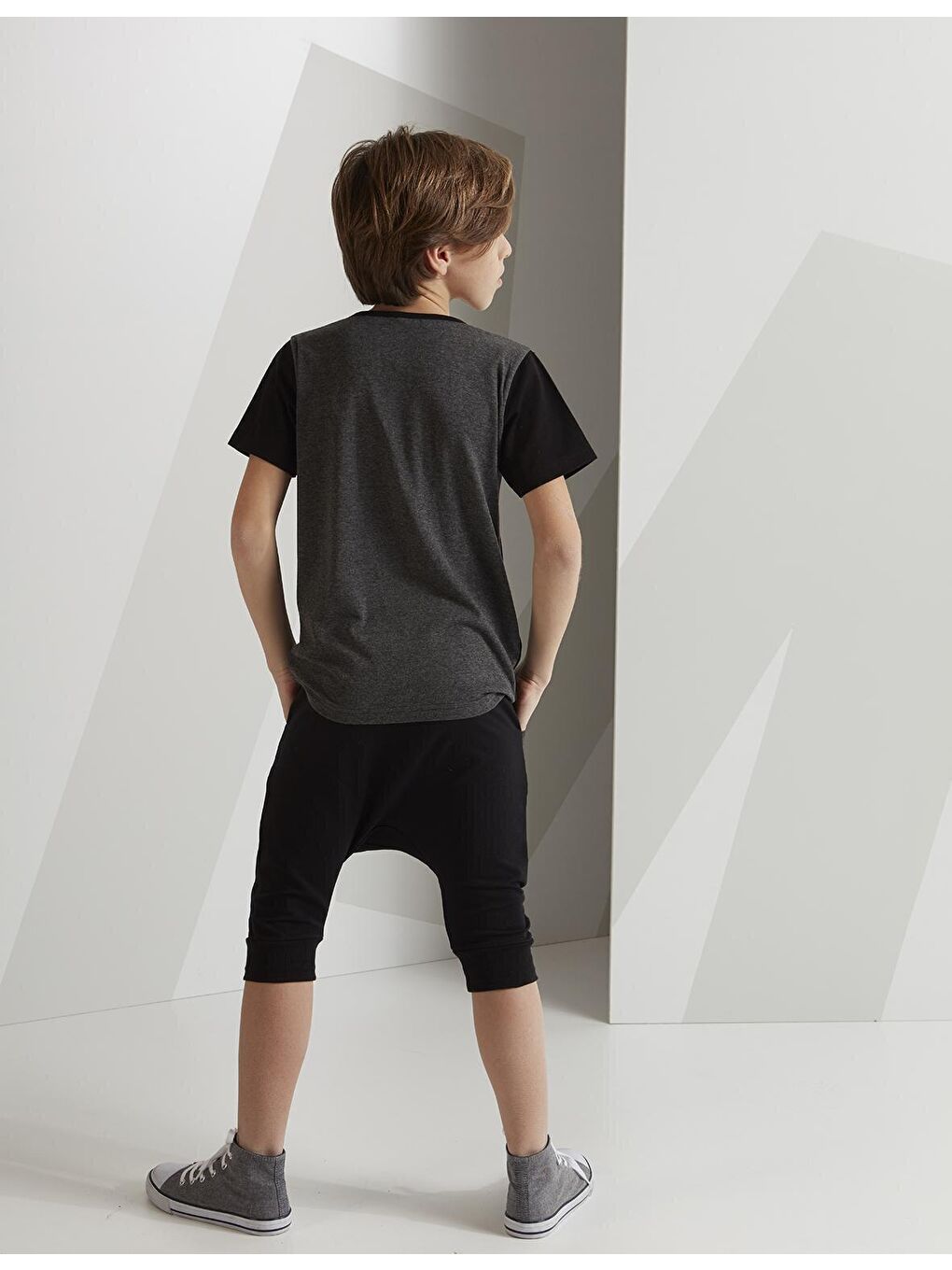 Karışık Gray Star Erkek Çocuk Tişört Kapri Şort Takım-1