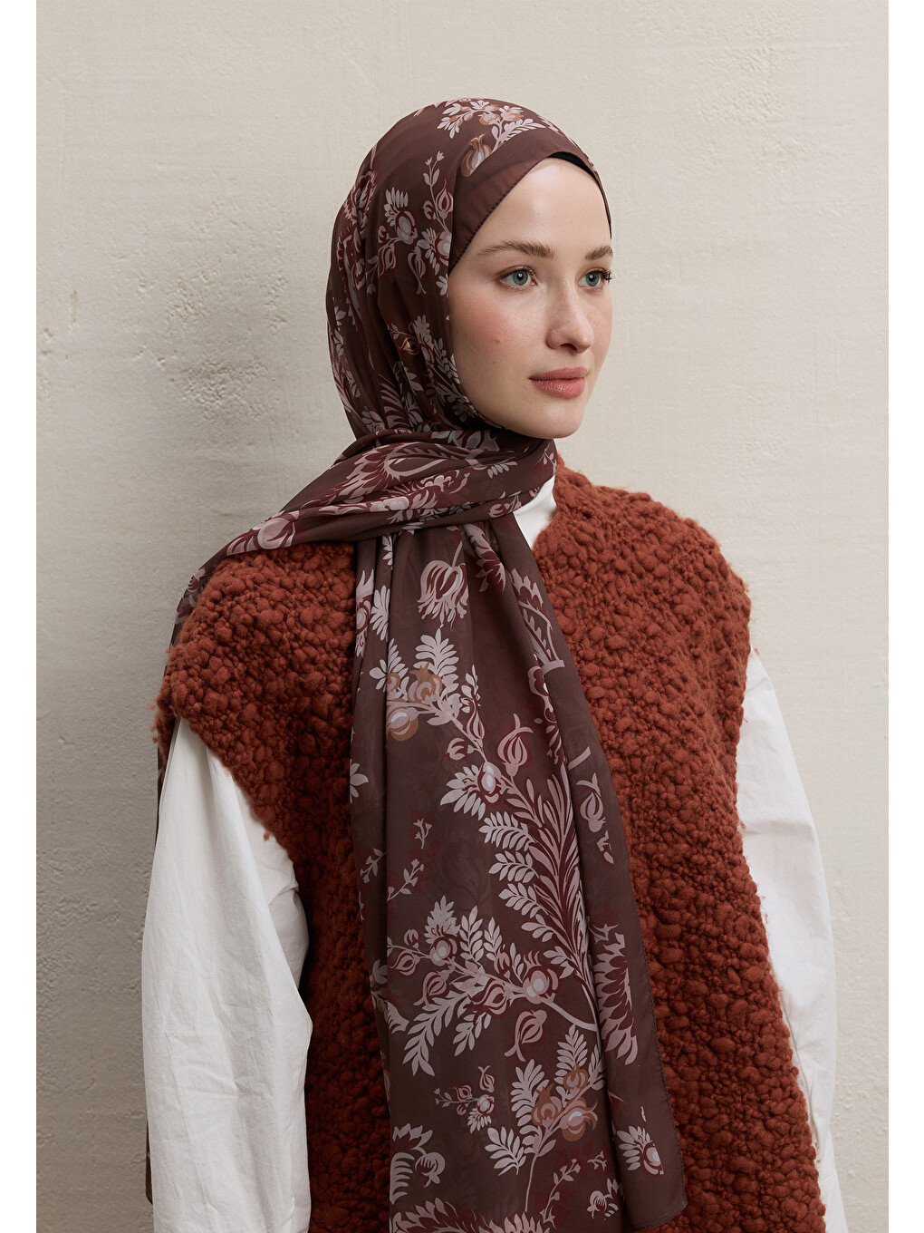 Kahverengi Rosella Desen İpek Krep Şal Kahve-2