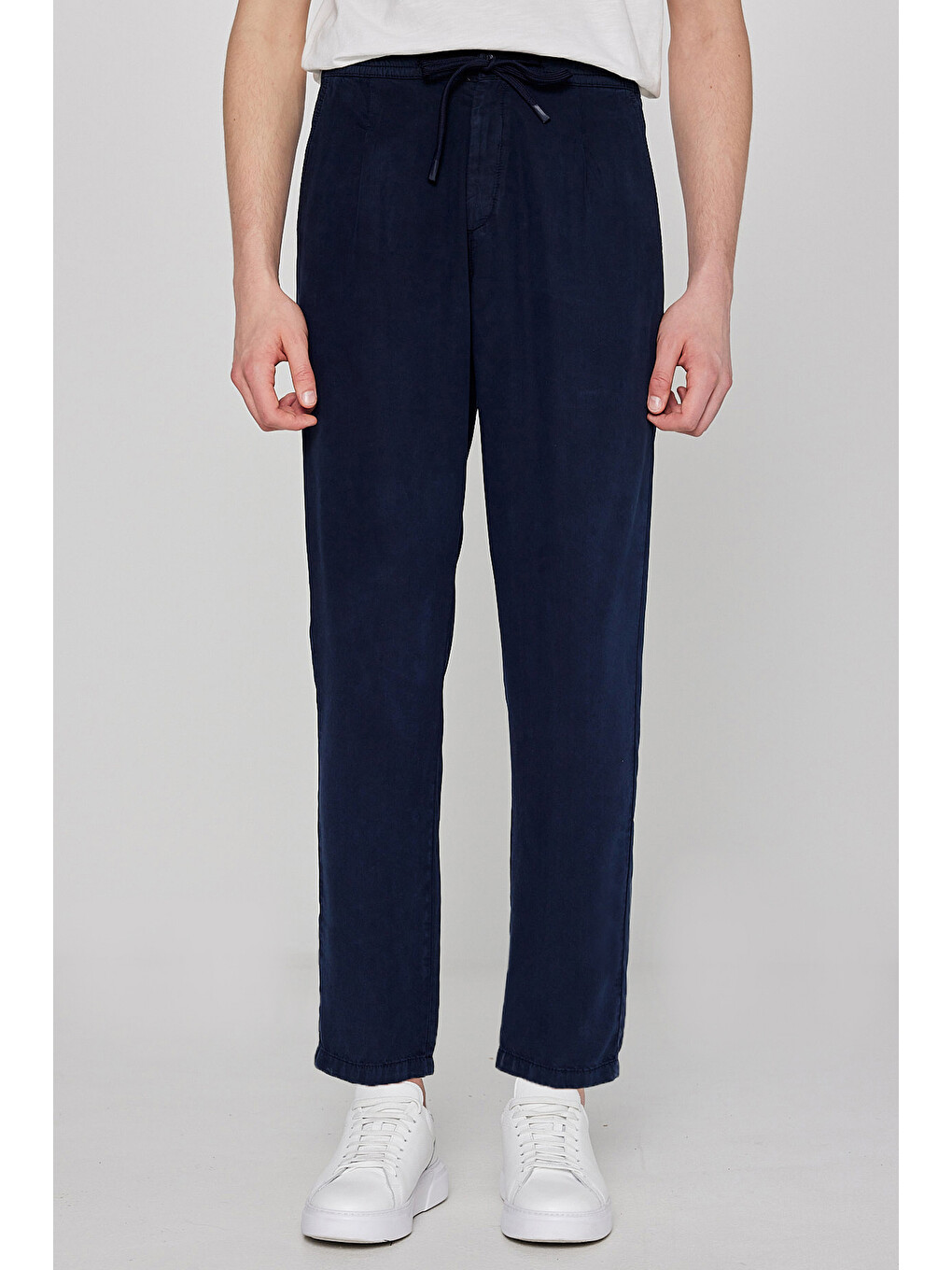 Lacivert Regular Fit Siyah Pantolon-2