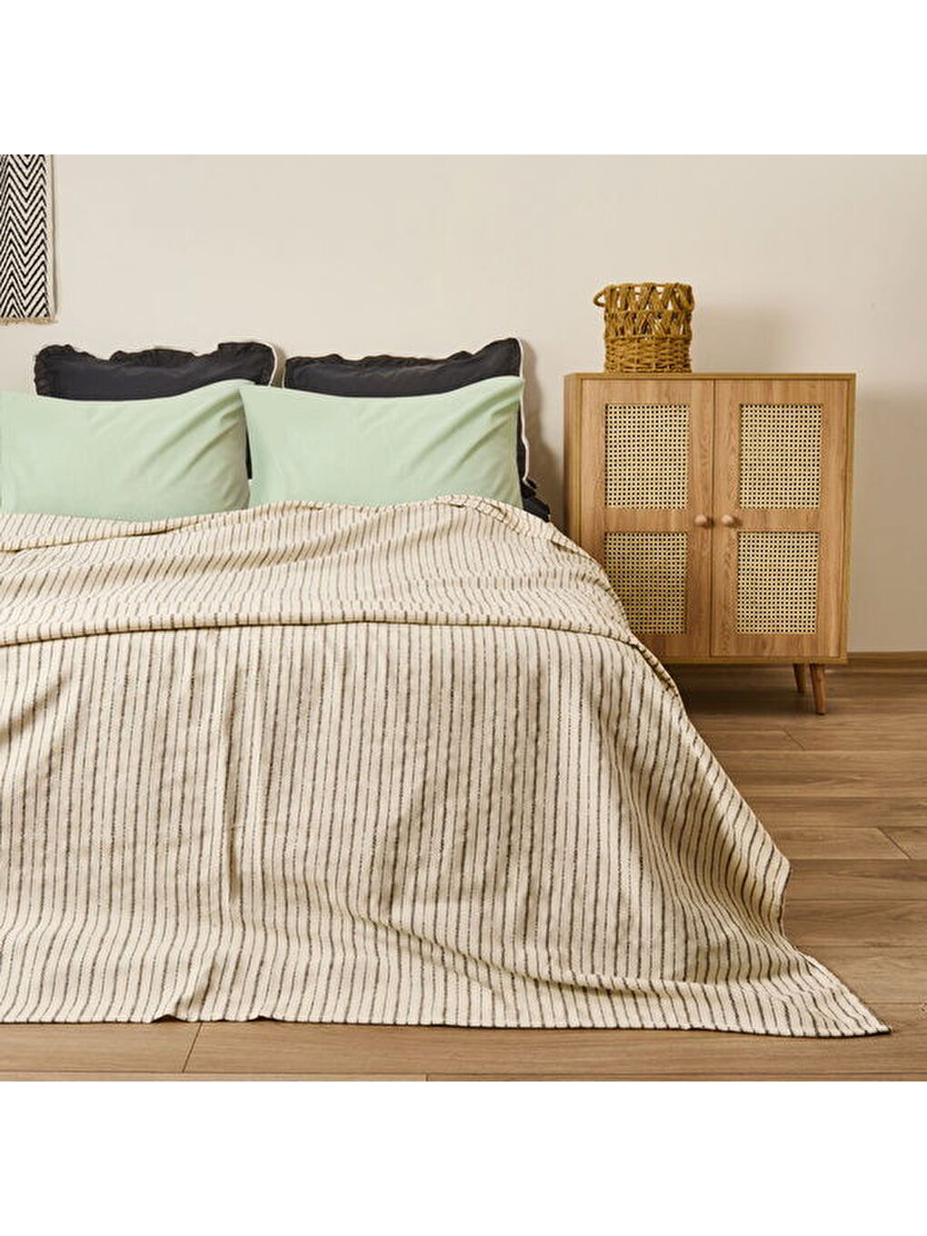 Lila Soft Brisa Tek Kişilik Pike - Ekru / Siyah- 180x240 cm