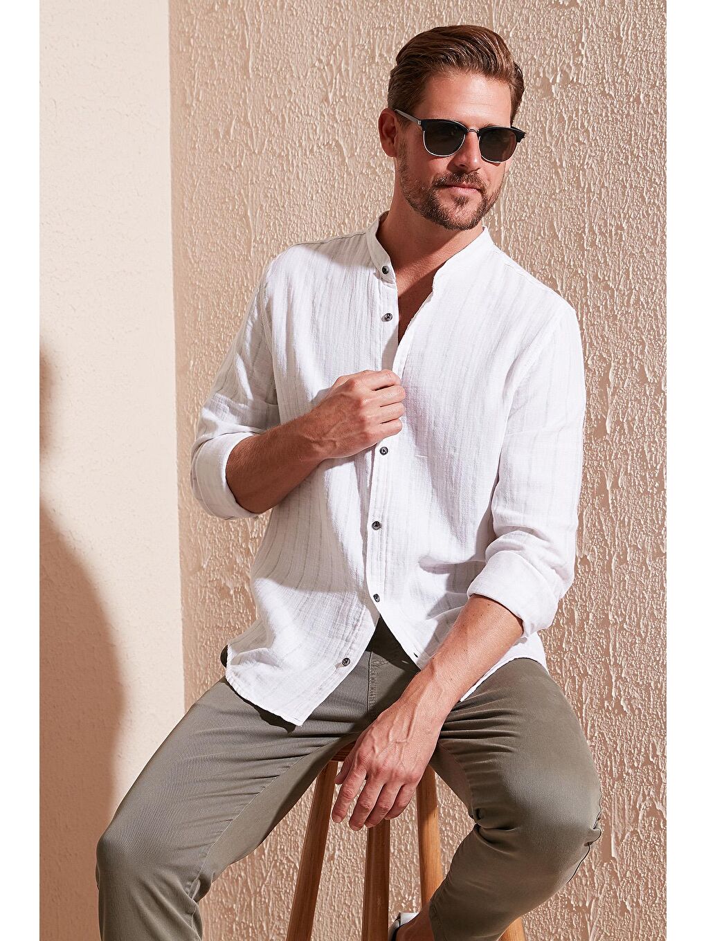 Haki Bant Yaka Çizgili %100 Pamuk Regular Fit Gömlek CF23S126828