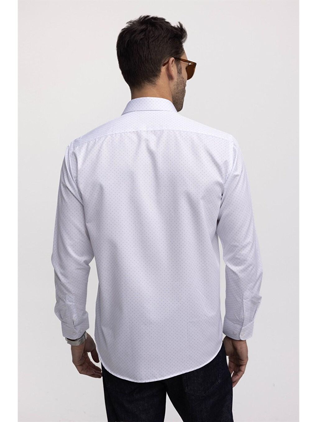 Klasik Fit Uzun Kol Yaka İçi Biyeli Baskılı Erkek Beyaz Gömlek-3
