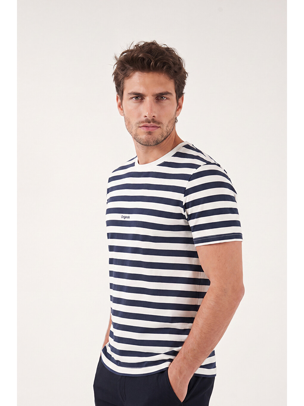 İndigo Çizgili Pamuklu Relaxed Fit Bisiklet Yaka T Shirt 5904078-3