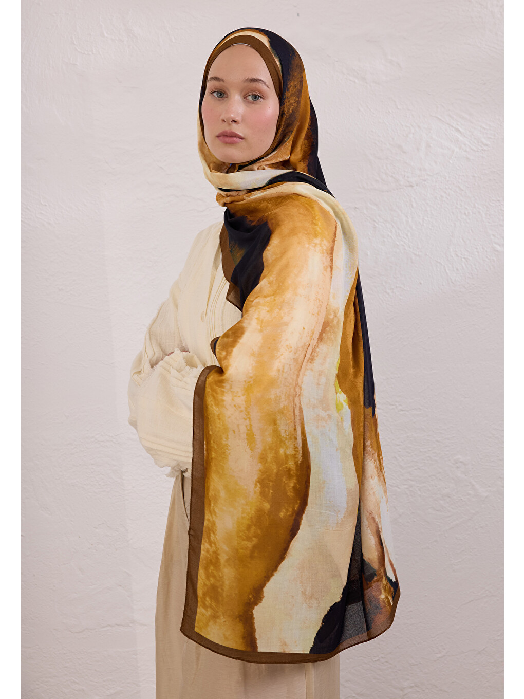 Kahverengi Color Waves Desen Rami Şal Kahve