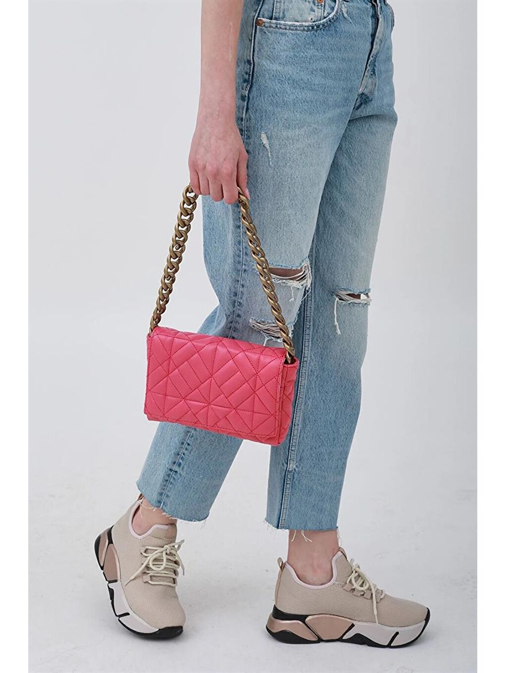 Fuşya Kadın Zincirli Kapitone Omuz Çantası