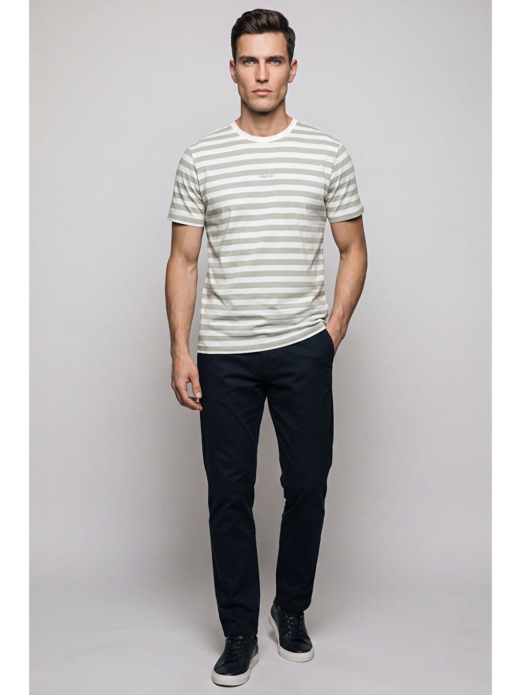 Yeşil Çizgili Pamuklu Relaxed Fit Bisiklet Yaka T Shirt 5904078-3