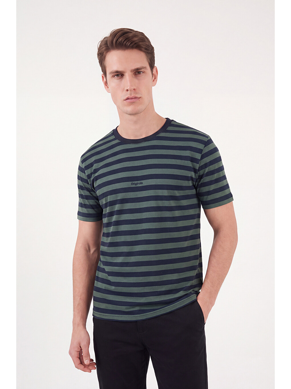 Yeşil Çizgili Pamuklu Relaxed Fit Bisiklet Yaka T Shirt 5904078-1