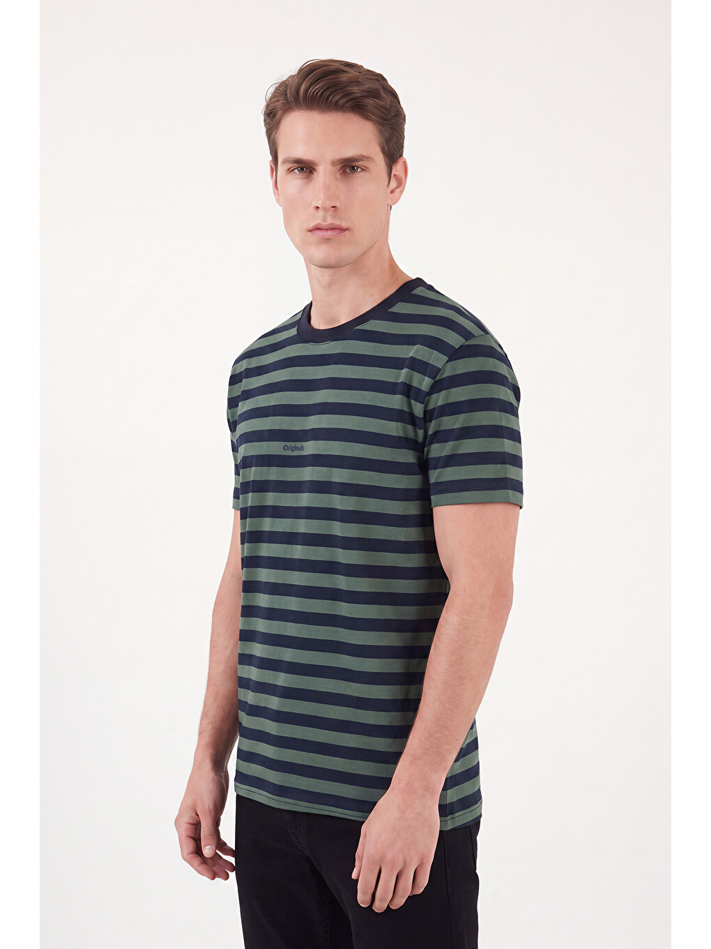 Yeşil Çizgili Pamuklu Relaxed Fit Bisiklet Yaka T Shirt 5904078-3
