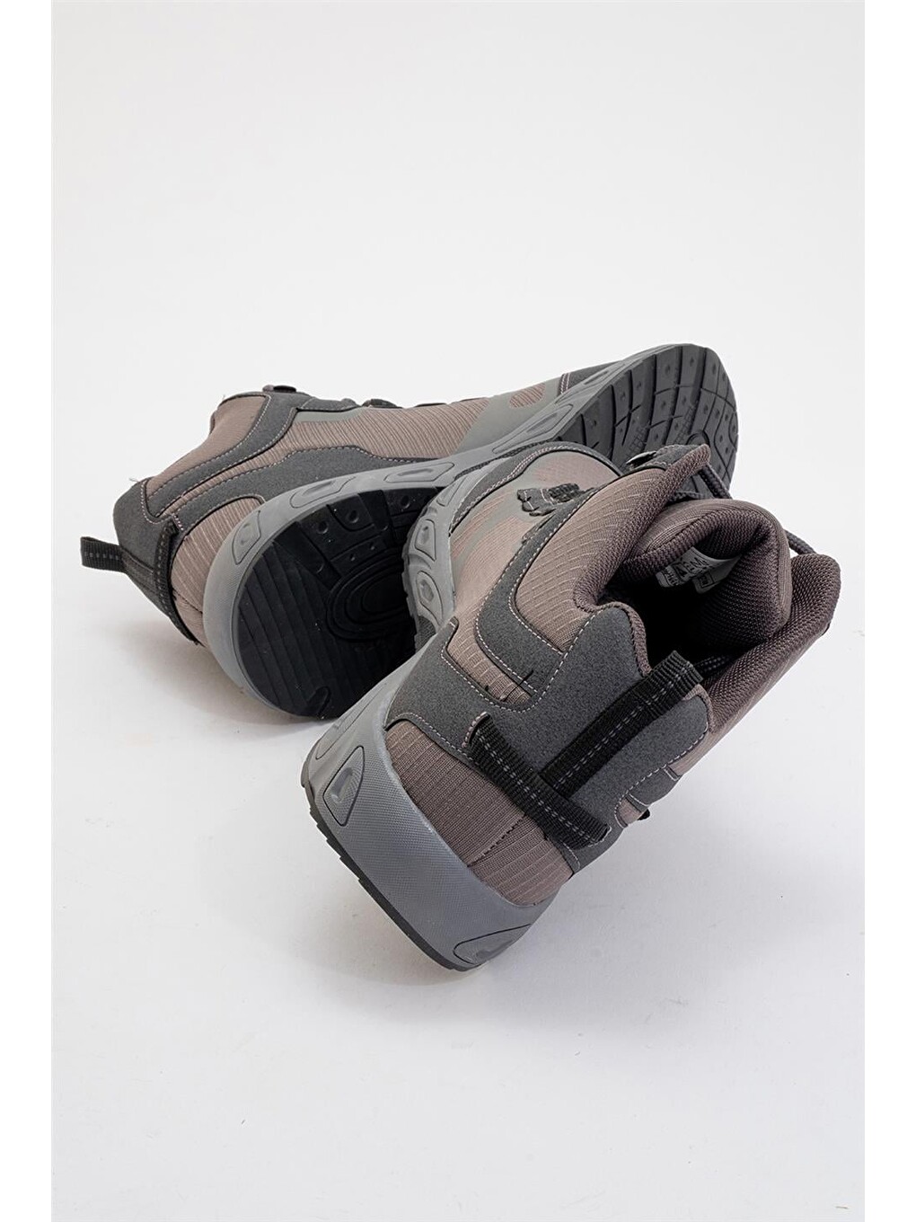 Gri Su İtici Outdoor Erkek Bot Füme-7