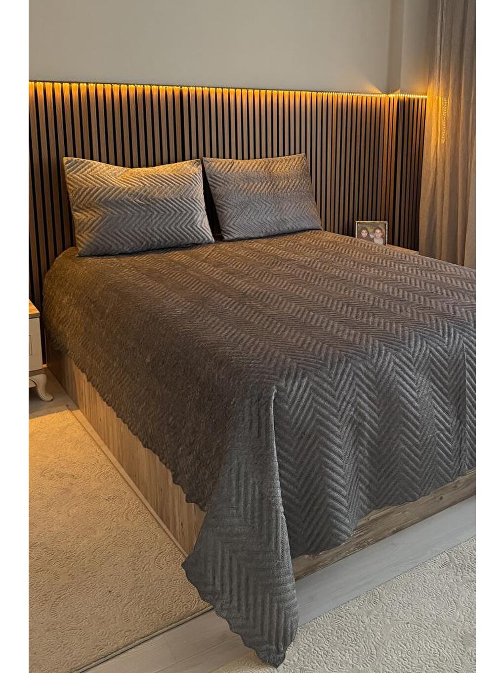 Karışık Velica Çift Kişilik Kadife Yatak Örtüsü Antrasit-3