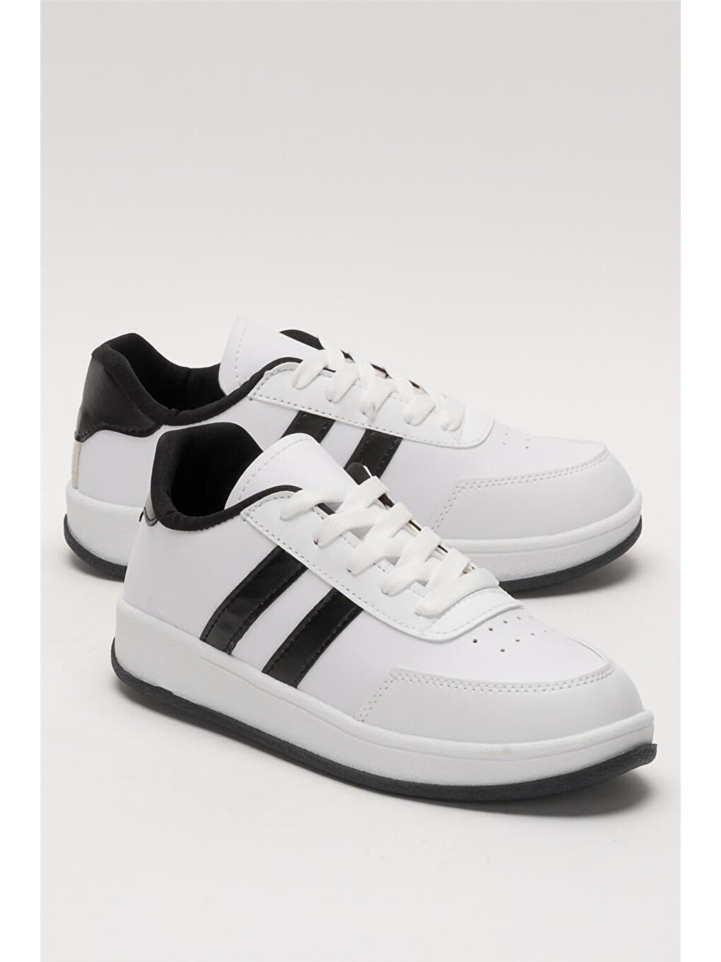 Unisex Düz Hafif Taban Günlük Sneaker Ayakkabı Beyaz - Siyah-3