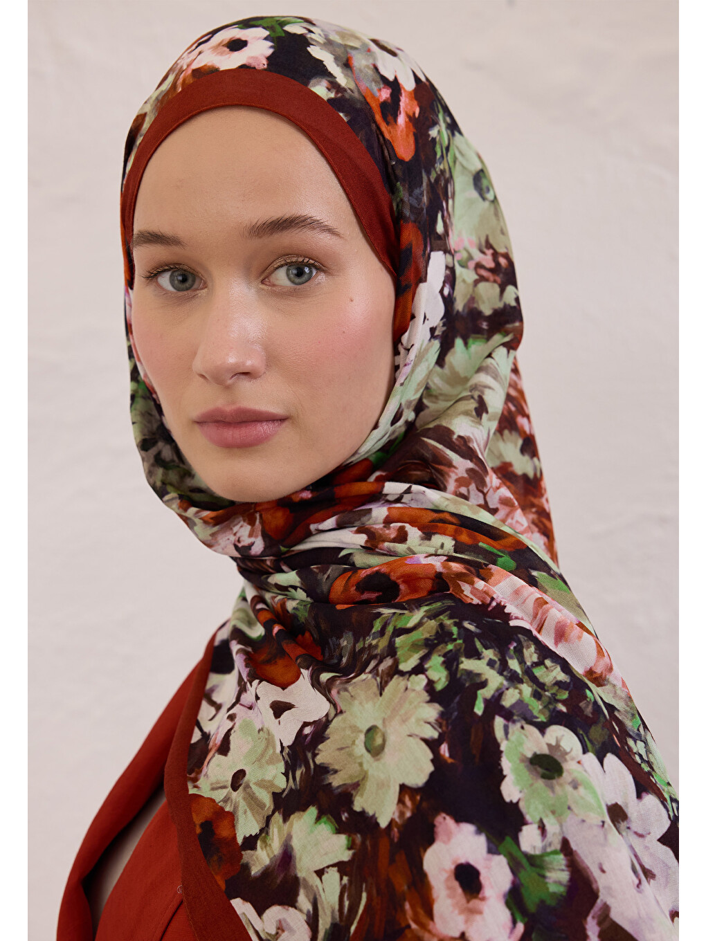Beauty Blossom Desen Rami Şal Kırmızı-1