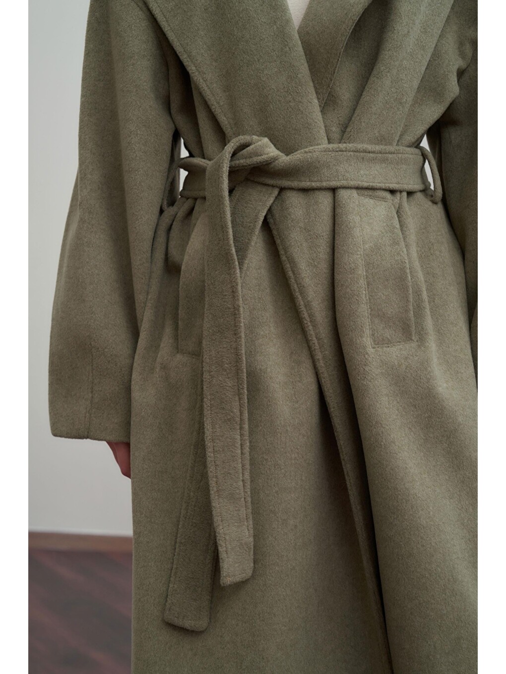 Yeşil Oversize Kuşaklı Kaşe Kaban-4