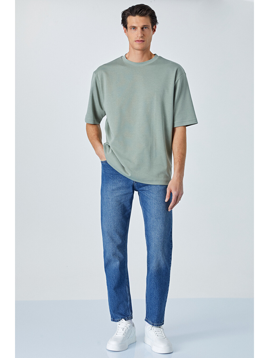 Hıson Erkek Relaxed Bisiklet Yaka Kısa Kollu Yeşil T-shirt-1