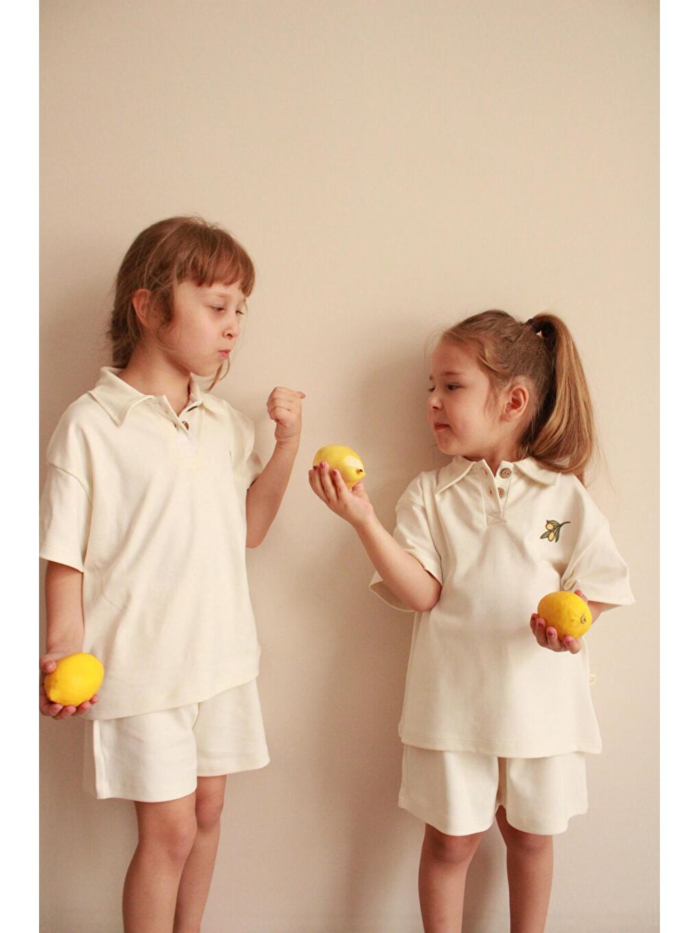 Ekru Zeytin Nakışlı Polo Yaka Şortlu Takım-5