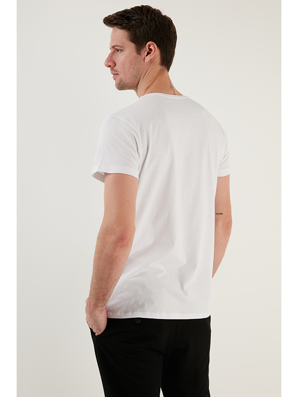 Beyaz Baskılı Bisiklet Yaka % 100 Pamuk Slim Fit Erkek T Shirt 541enjoy-5