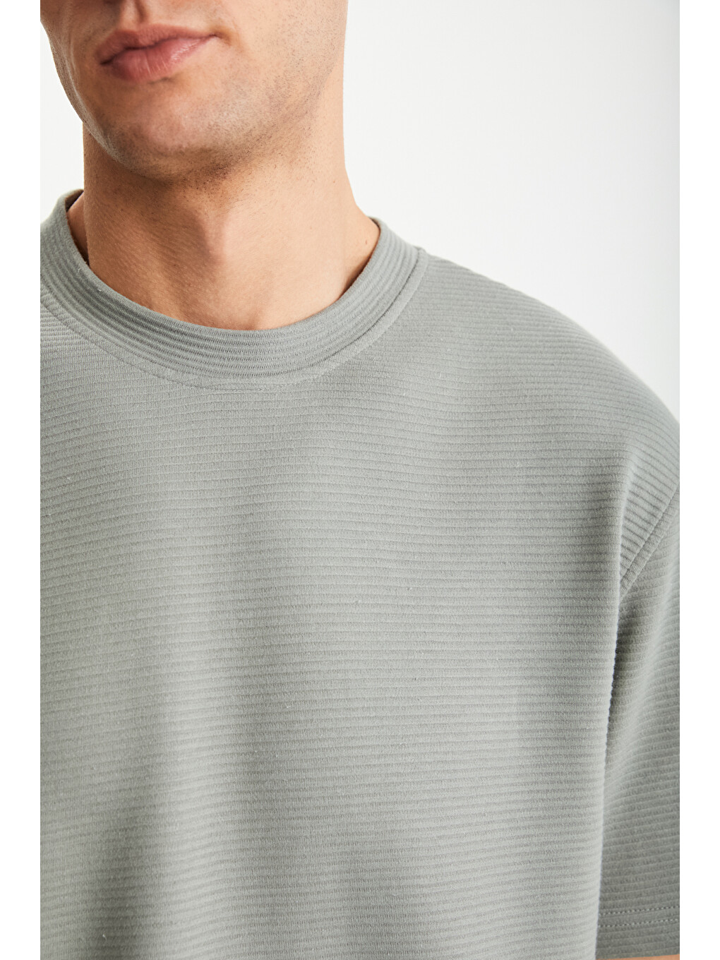 Dravık Erkek Yuvarlak Yaka Kısa Kol Regular Fit Yeşil T-shirt-3