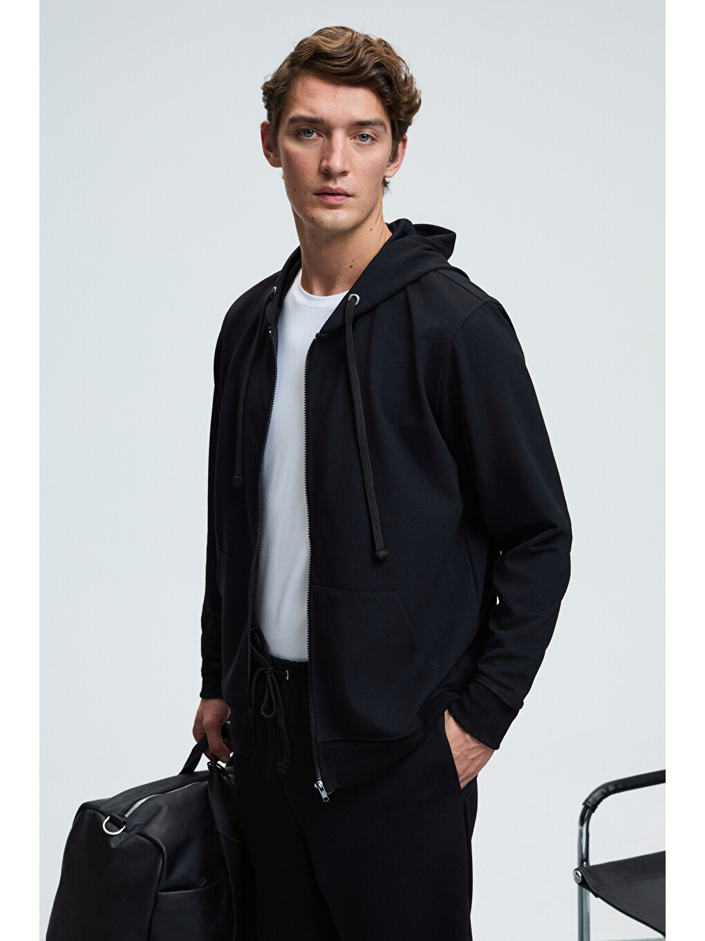 Gage Erkek Kapüşonlu Metal Kuş Gözü Detaylı Fermuarlı Kordonlu Cepli Siyah Sweatshirt-2