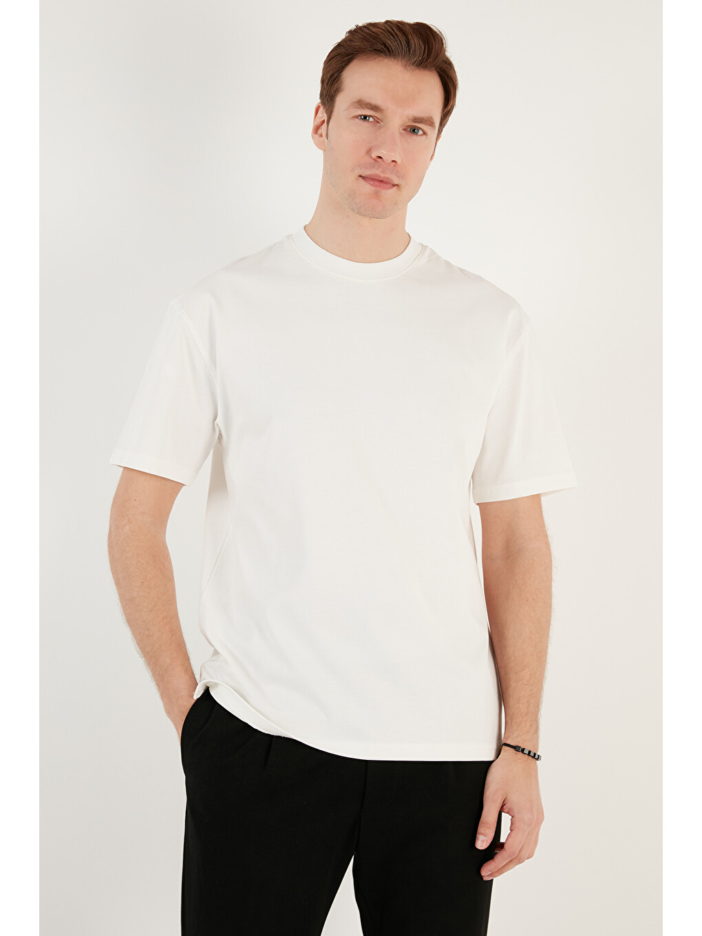 Ekru Pamuklu Relaxed Fit Sıfır Yaka Erkek T Shirt 5905446-2