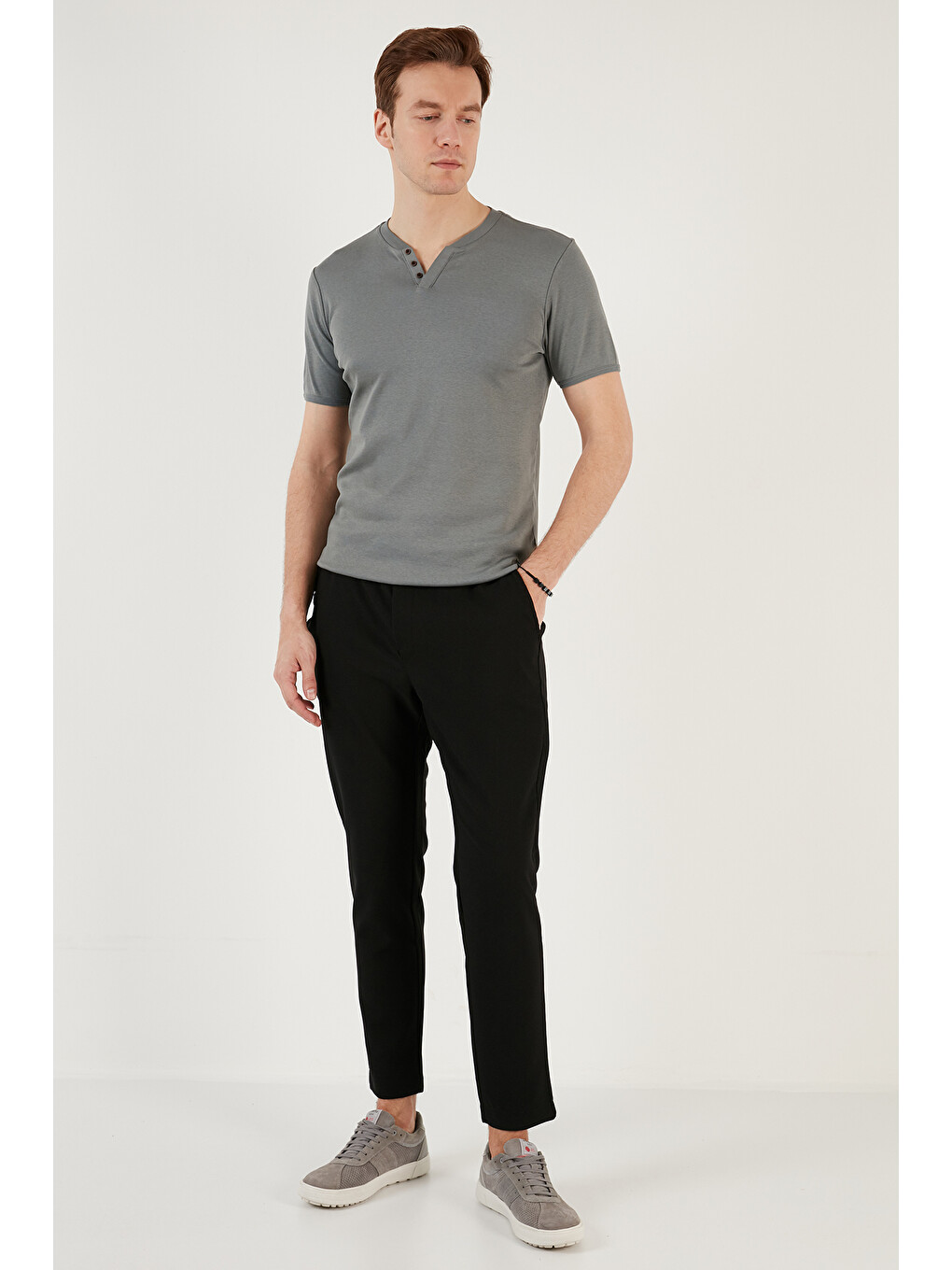 Haki % 100 Pamuklu V Yaka Slim Fit Erkek T Shirt 5902122-3