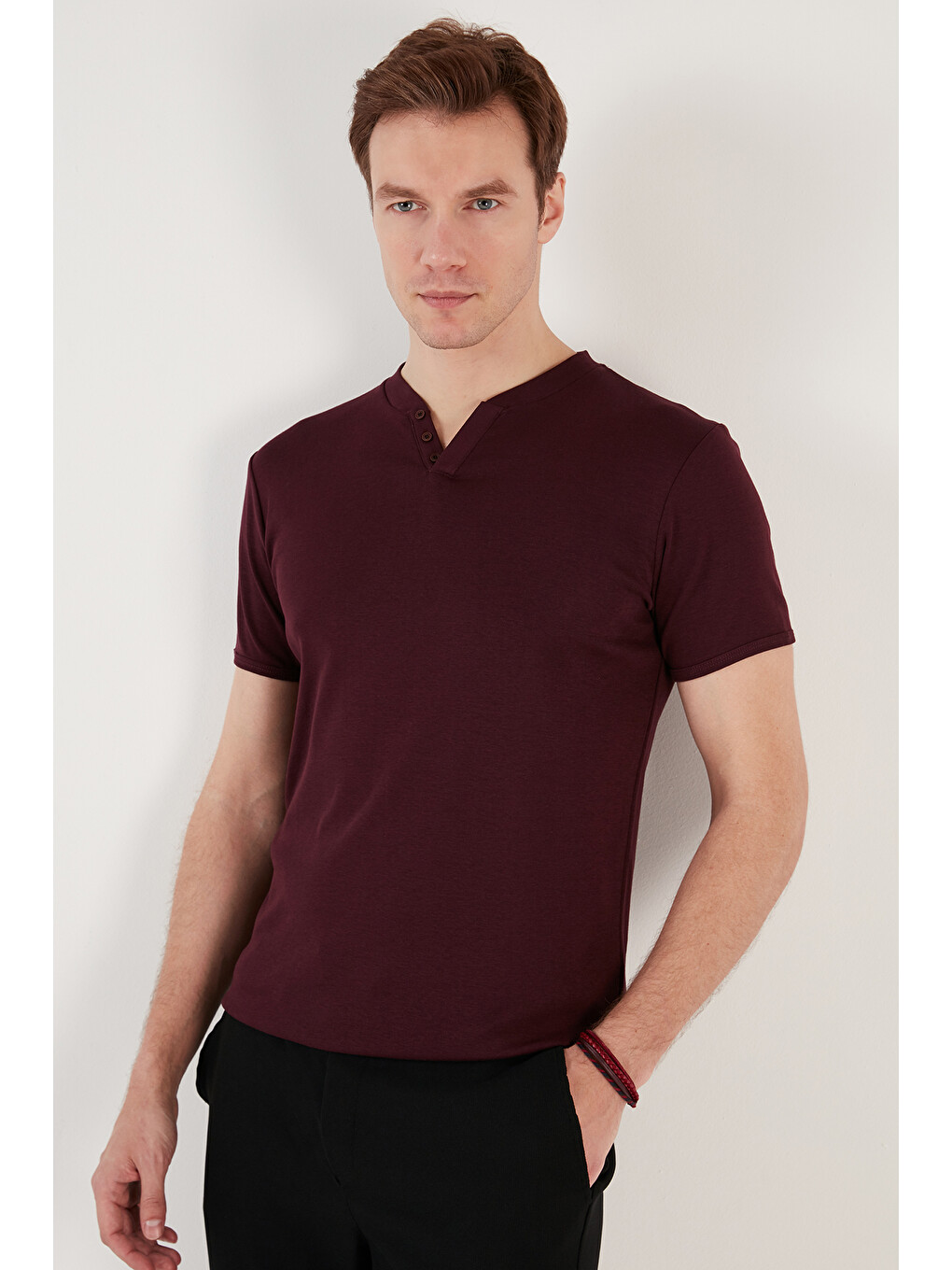 Bordo % 100 Pamuklu V Yaka Slim Fit Erkek T Shirt 5902122-1