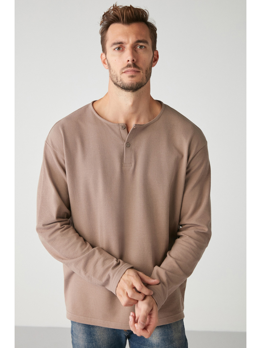Bej Lorenzo Erkek Özel Rustik Dokulu %100 Organik Pamuk Düğme Detaylı Regular Vizon Sweatshirt-3