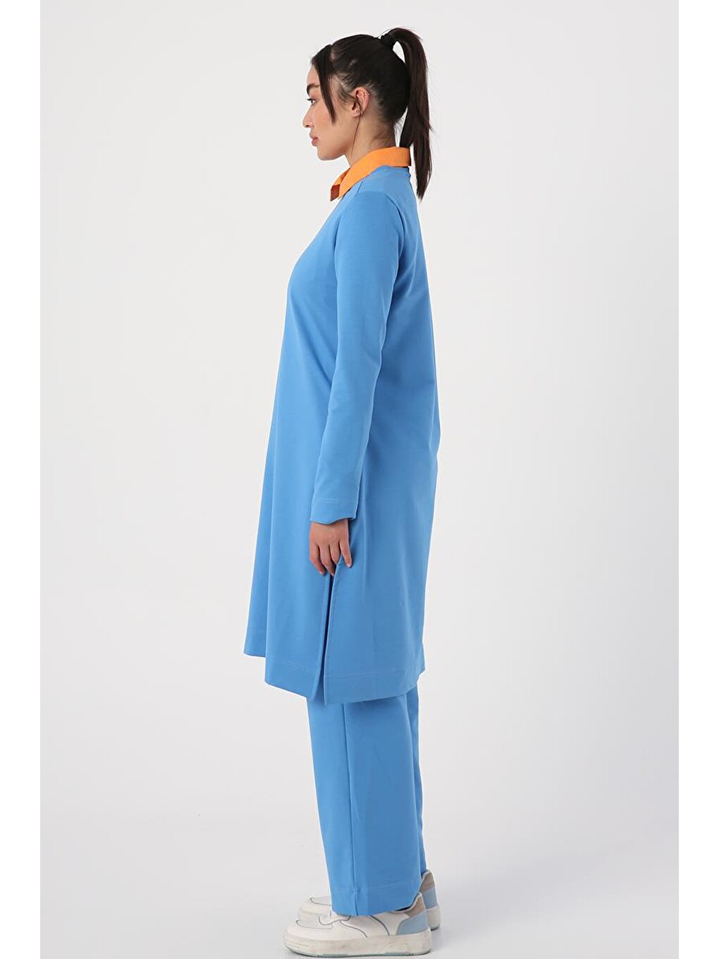 Mavi Saks-yanları Yırtmaçlı Pantolonlu Takım-2