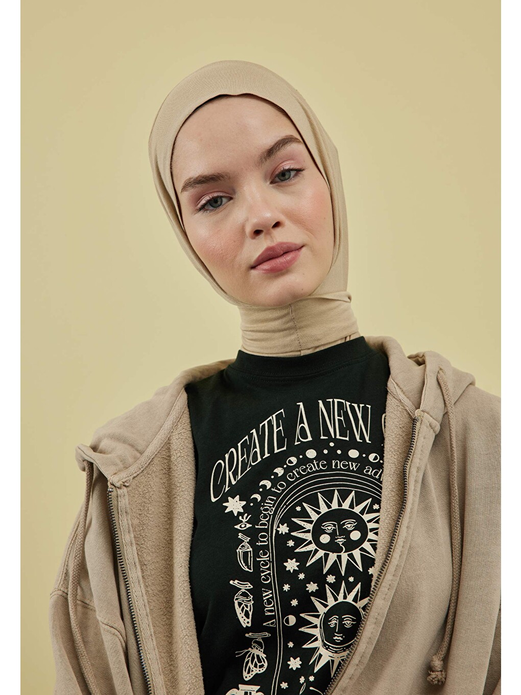 Bej Athletic Hijab Kum-2
